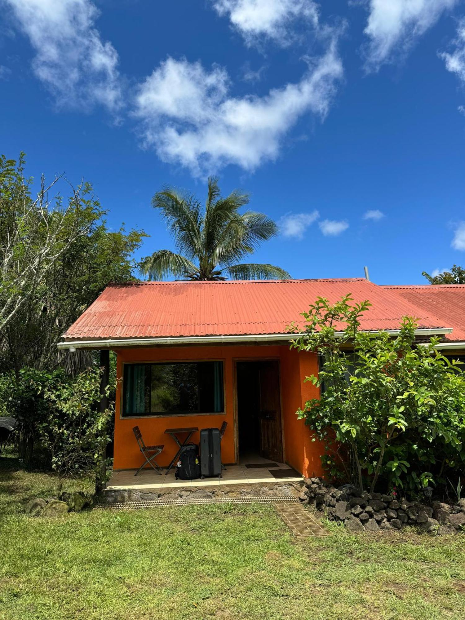 Cabanas Tangaroa Y Hamea Villa Hanga Roa Buitenkant foto